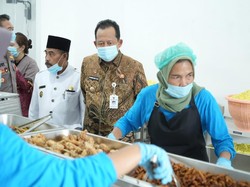 Dukung Program MBG, BBS Resmikan Dapur SPPG di Muaro Jambi