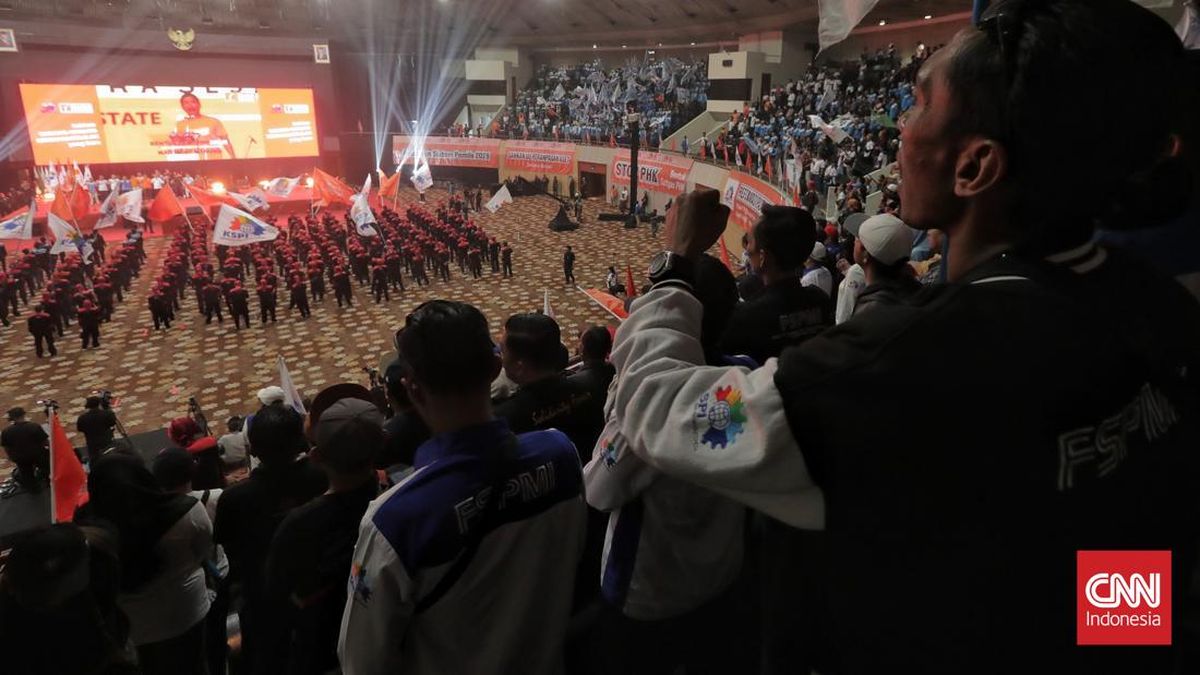 FOTO: Buruh Gelar Konsolidasi di Jakarta Convention Center