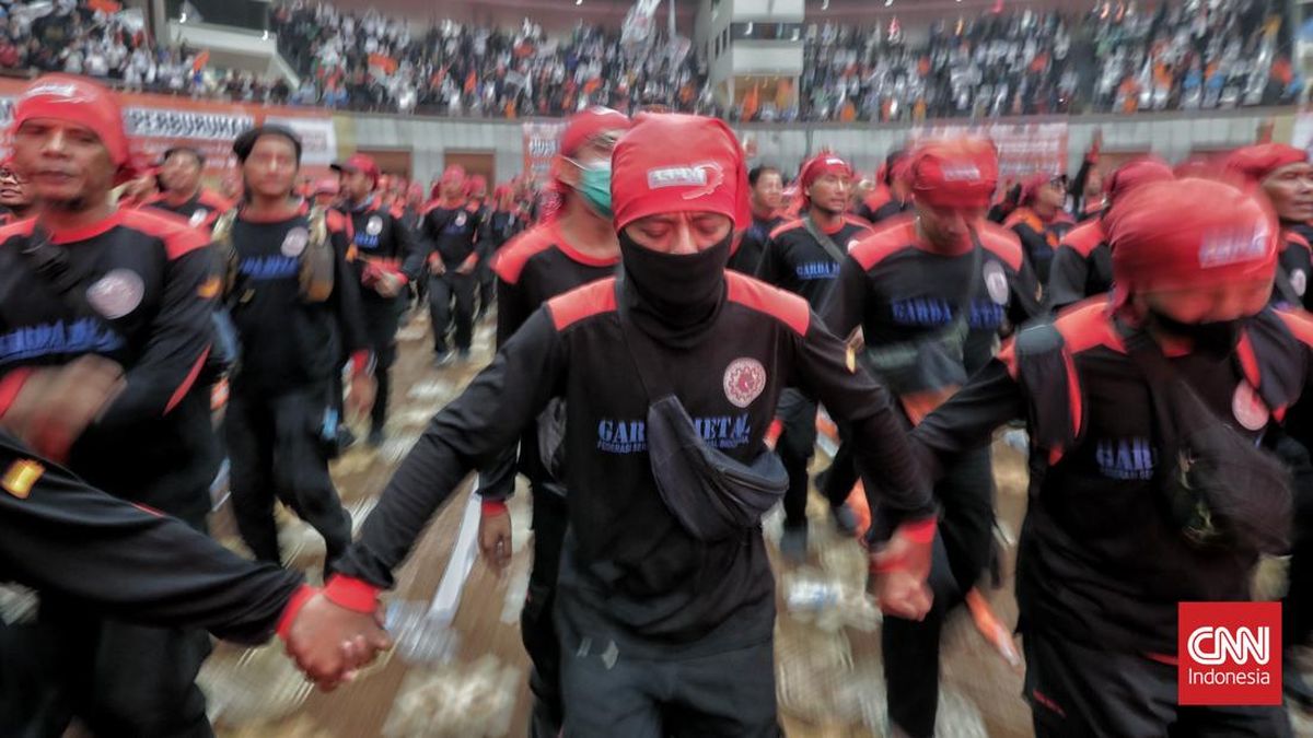 Demo Buruh Batal Digelar di Depan DPR Usai Pengumuman UMP Ditunda