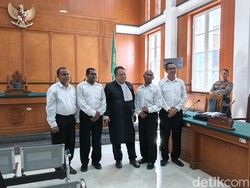 4 Terdakwa Kasus Makar Papua Batal Dituntut Hari Ini gegara Jaksa Belum Siap 4 Terdakwa Kasus Makar Papua Batal Dituntut Hari Ini gegara Jaksa Belum Siap