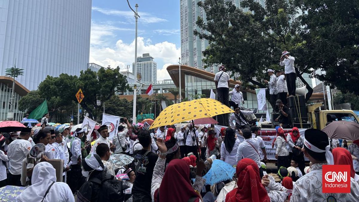 Demo Guru Madrasah Tuntut Kesetaraan dan Diangkat PPPK