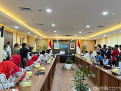 Guru Madrasah Tuntut Diangkat Jadi PPPK, Istana Bilang Begini Guru Madrasah Tuntut Diangkat Jadi PPPK, Istana Bilang Begini