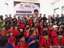 Kunjungi SR Palangka Raya, Kepala Staf Kepresidenan Sarankan Tanam Pohon