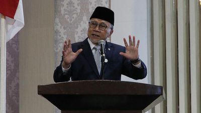 Banyak Menteri Absen, Zulhas Kembali Tunda Rapat Neraca Komoditas 2026
