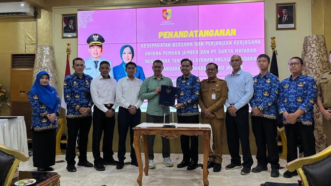 Pemkab Jember dan Fly Jaya Air Sepakati Rute Permanen ke Jakarta Langkah ini menjadi upaya Pemkab Jember memperkuat konektivitas udara, serta membuka jalur ekonomi strategis yang menghubungkan Jember dengan Jakarta.