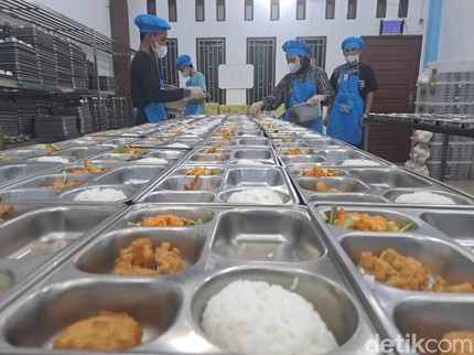 Kata Menkeu Purbaya soal Rencana Anggaran MBG Dipangkas