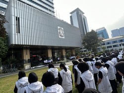 Pramono Lepas 584 Pasukan Putih untuk Pelayanan Kesehatan Gratis Warga Pramono Lepas 584 Pasukan Putih untuk Pelayanan Kesehatan Gratis Warga