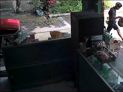 Terekam CCTV! Aksi Nekat Sejoli Muda Gasak Tabung Gas di Kulon Progo