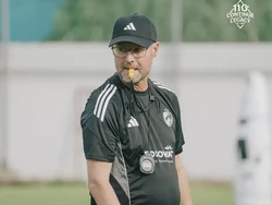 Pelatih Baru Ingin Ubah Gaya Main PSM Makassar! Pelatih Baru Ingin Ubah Gaya Main PSM Makassar!