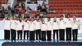 Reaksi Pelatih Timnas Voli Putri Usai Indonesia Raih Medali Perak AYG