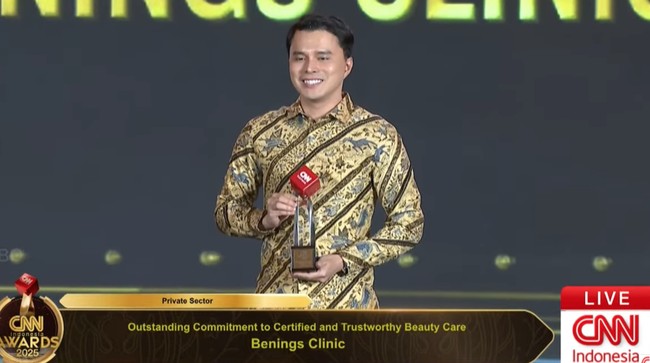 Benings Clinic Sabet Outstanding Commitment to Certified & Trustworthy Benings Clinic berhasil menyabet penghargaan Outstanding Commitment to Certified and Trustworthy Beauty Care di CNN Indonesia Awards.