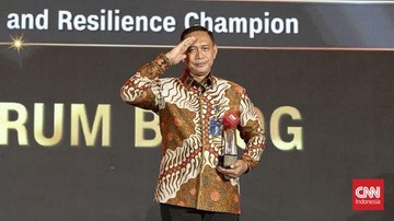 Dirut Bulog Ahmad Rizal Dedikasikan CNN Indonesia Awards untuk Petani