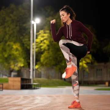 Durasi Jalan Kaki Efektif di Malam Hari untuk Bakar Lemak Perut