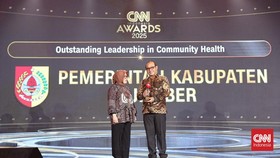 Pemkab Jember Dianugerahi Outstanding Leadership in Community Health