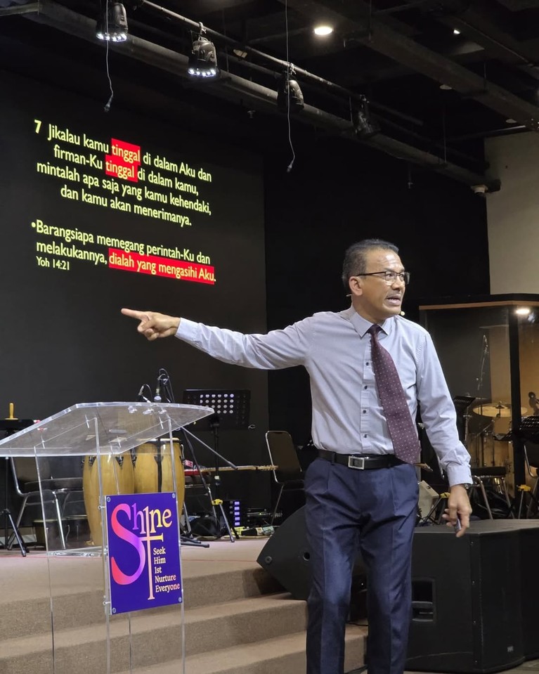 Kedekatan Jerome Polin dengan Mendiang Ayah Kedekatan Jerome Polin dengan Mendiang Ayah