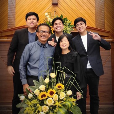 Sosok Ayah Jerome Polin yang Meninggal Dunia, Aktif sebagai Pendeta