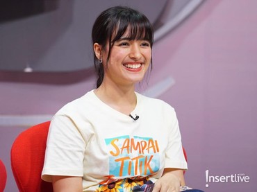 Cerita Mawar de Jongh di Balik Penampilan Botaknya untuk 'Sampai Titik Terakhirmu'