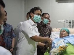 Menkes Tinjau Operasi Bedah Jantung Terbuka Pertama di RSUD Jambi Menkes Tinjau Operasi Bedah Jantung Terbuka Pertama di RSUD Jambi