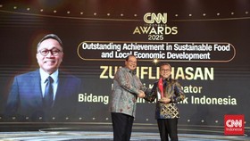 Menko Pangan Zulkifli Hasan Raih Multi-Sectoral National Leadership