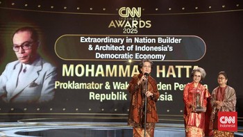 FOTO: Kapolri Hingga Jaksa Agung di Meriah CNN Indonesia Awards 2025