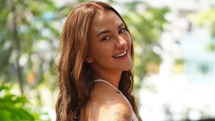 Penampilan Terbaru Dahlia Poland Pasca Bercerai