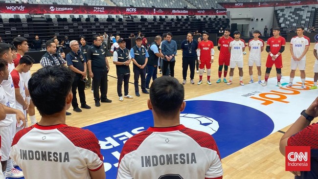 Indonesia Targetkan Emas SEA Games di Futsal Putra dan Putri Timnas Futsal Indonesia menargetkan emas di nomor putra dan putri SEA Games 2025. Optimisme raih medali tertinggi bergelora jelang pesta olahraga Asia Tenggara.