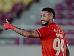 Persija Vs PSBS: Maxwell Hat-trick, Macan Kemayoran Menang 3-1 Persija Vs PSBS: Maxwell Hat-trick, Macan Kemayoran Menang 3-1