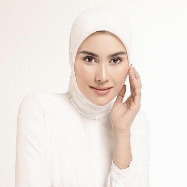 Terpopuler: Potret Dapur Mewah Syahnaz Sadiqah Vs Perbedaan Smart TV dan Android TV