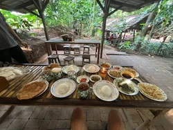 Nyam! 7 Tempat Makan Enak di BSD buat Akhir Pekan bareng Keluarga Nyam! 7 Tempat Makan Enak di BSD buat Akhir Pekan bareng Keluarga