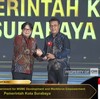 Dongkrak Ekonomi, Pemkot Surabaya Raih CNN Indonesia Awards