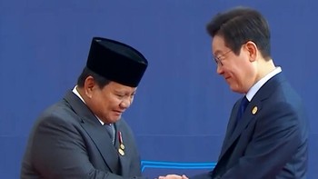 Momen Prabowo Disambut Presiden Korsel saat Hadiri KTT APEC 2025