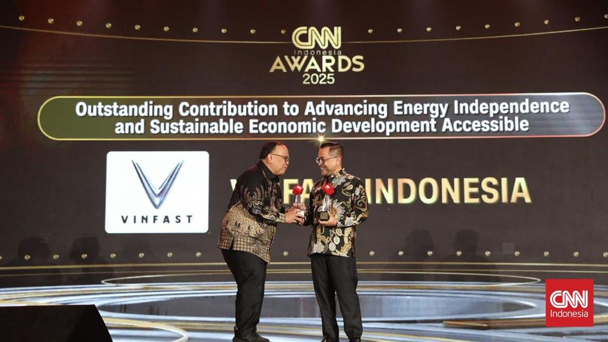 Foto: Senyum Para Pemenang Cnn Indonesia Awards 2025 Foto: Senyum Para Pemenang Cnn Indonesia Awards 2025