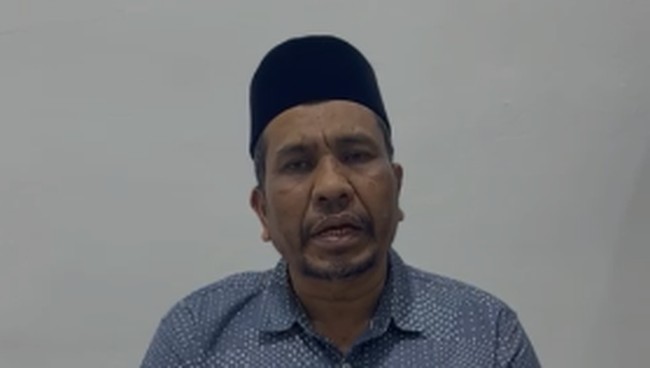 Wakil Bupati Pidie Jaya Minta Maaf Pukul Kepala SPPG Wakil Bupati Pidie Jaya Hasan Basri meminta maaf usai viral menghajar Kepala Satuan Pelayanan Pemenuhan Gizi (SPPG) Kecamatan Trienggadeng Muhammad Reza.