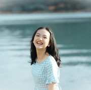 7 Zodiak yang Punya Aura Menawan dan Pesona Alami