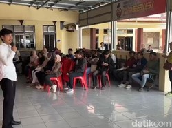 Kini Urus SKCK Tak Perlu Bolak-balik ke Kantor Polisi Kini Urus SKCK Tak Perlu Bolak-balik ke Kantor Polisi