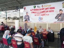 Brimob Polda Metro Gelar Bakti Kesehatan untuk Warga Kwitang Brimob Polda Metro Gelar Bakti Kesehatan untuk Warga Kwitang