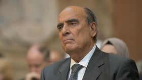 PM Argentina Resign, Digantikan Jubir Presiden