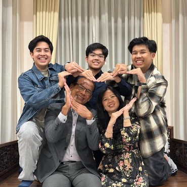 Berawal dari Sakit Perut, Ini Kronologi Lengkap Meninggalnya Ayah Jerome Polin