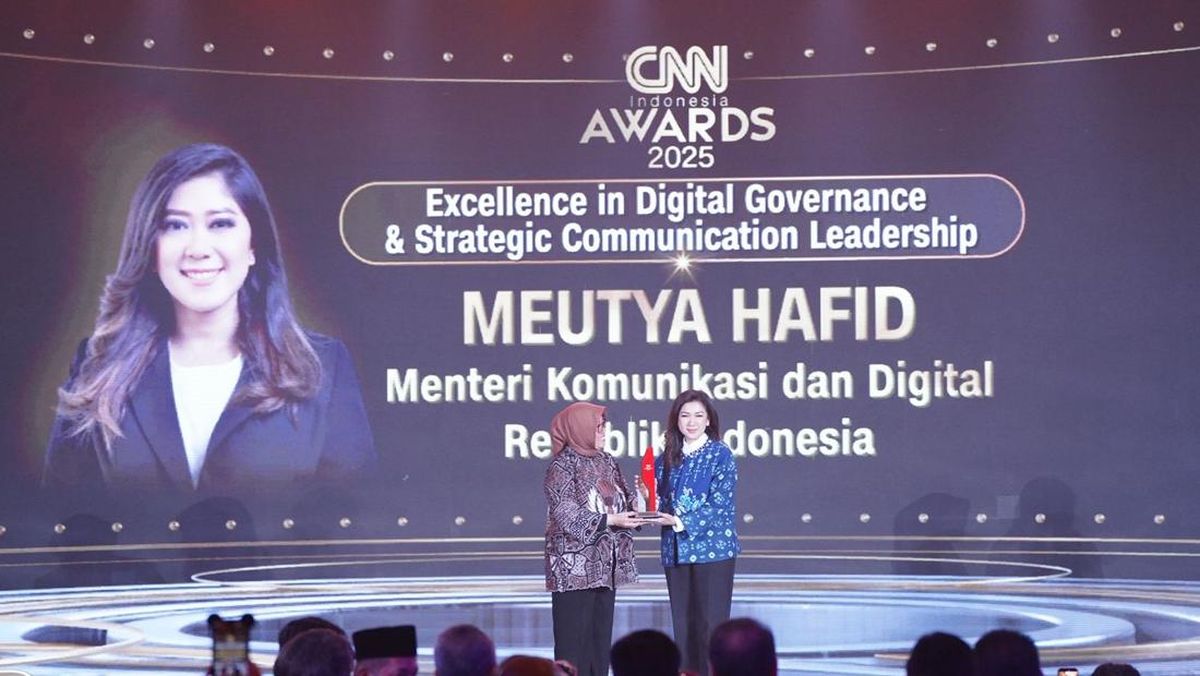 Meutya Hafid Raih Penghargaan Excellence In Digital Governance