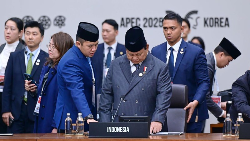 Presiden Republik Indonesia Prabowo Subianto menghadiri Konferensi Tingkat Tinggi (KTT) Kerja Sama Ekonomi Asia-Pasifik (APEC) 2025, yang berlangsung di Hwabaek International Convention Centre (HICO), Gyeongju, Republik Korea, pada Jumat (31/10). (Dok. Biro Pers Sekretariat Presiden/Muchlis Jr)