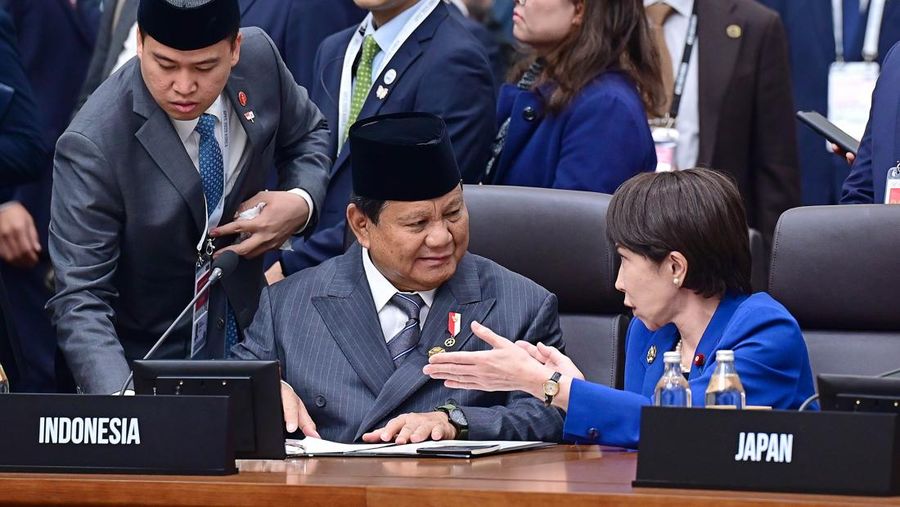 Presiden Republik Indonesia Prabowo Subianto menghadiri Konferensi Tingkat Tinggi (KTT) Kerja Sama Ekonomi Asia-Pasifik (APEC) 2025, yang berlangsung di Hwabaek International Convention Centre (HICO), Gyeongju, Republik Korea, pada Jumat (31/10). (Dok. Biro Pers Sekretariat Presiden/Muchlis Jr)