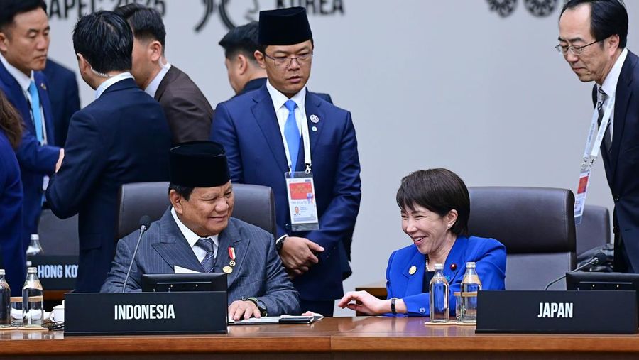 Presiden Republik Indonesia Prabowo Subianto menghadiri Konferensi Tingkat Tinggi (KTT) Kerja Sama Ekonomi Asia-Pasifik (APEC) 2025, yang berlangsung di Hwabaek International Convention Centre (HICO), Gyeongju, Republik Korea, pada Jumat (31/10). (Dok. Biro Pers Sekretariat Presiden/Muchlis Jr)