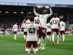 Arsenal Bintang Tujuh