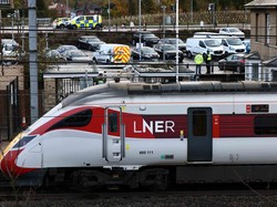 Cerita Saksi Ngerinya Penusukan Brutal di Kereta Inggris