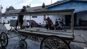Polisi Amankan Rute Pengantaran Jenazah PB XIII Menuju Makam Imogiri
