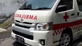 Jenazah Raja Surakarta PB XIII Tiba di Keraton Solo