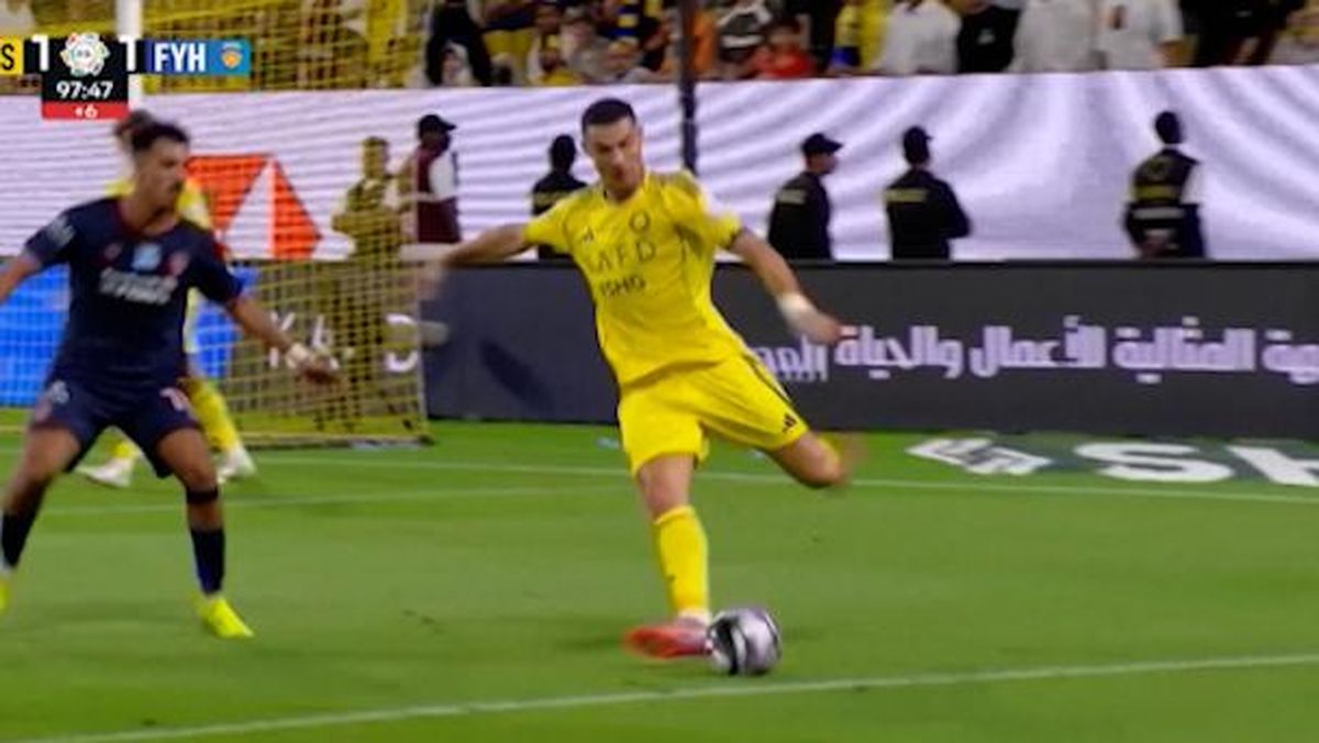 Ronaldo Cetak Gol ke-952, Al Nassr Menang Dramatis