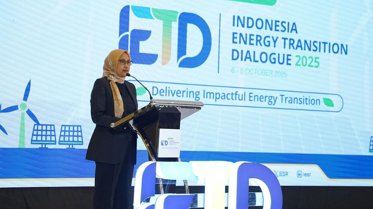 PLTS 100 GW Dinilai Bisa Jadi Kuda Hitam Transisi Energi Indonesia
