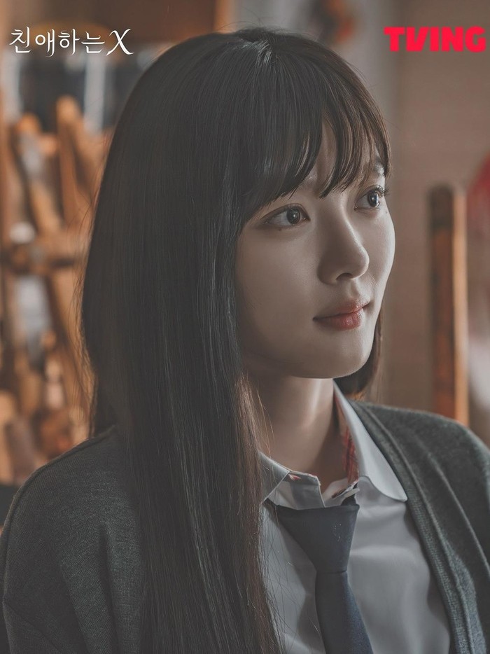 Drama thriller romance bertajuk Dear X menjadi comeback perdana Kim Yoo Jung di tahun 2025 yang rilis pada Kamis, (6/11/2025) di HBO Max.