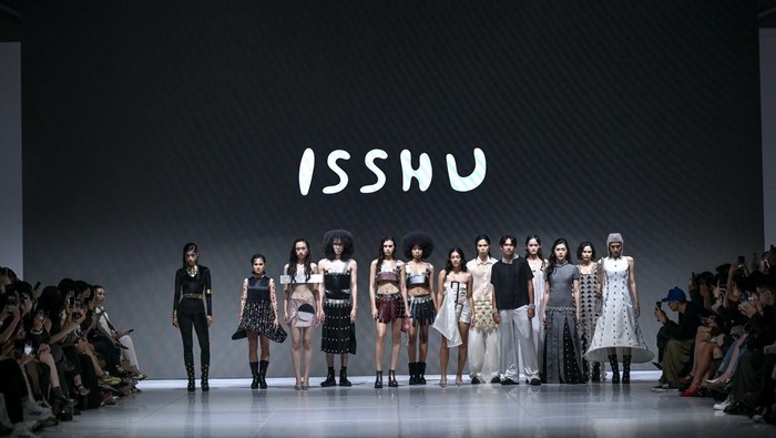 Koleksi ISSHU di JFW 2026